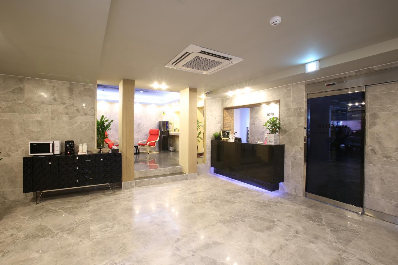 Guri Cello Hotel Exteriér fotografie